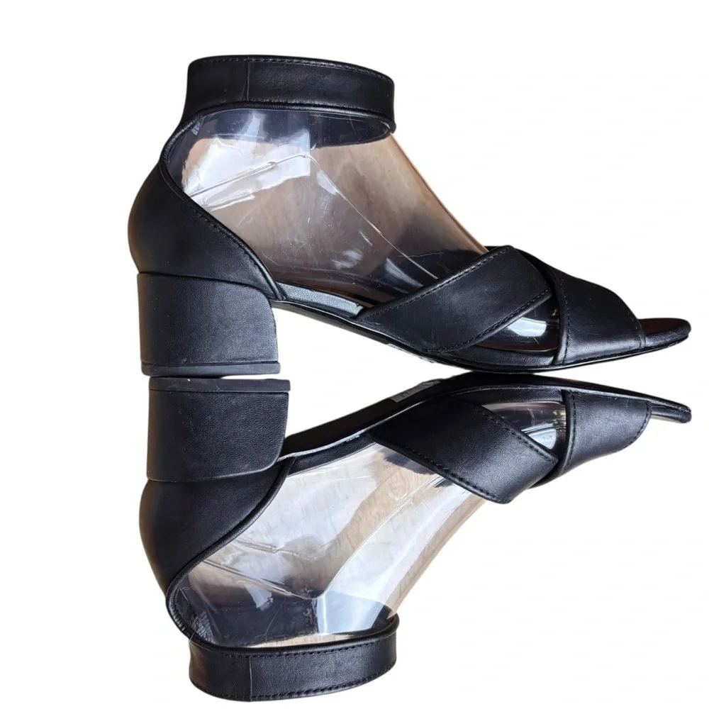 Clarks Caroleigh Rise Black Heeled Sandals – Women’s Sz 8